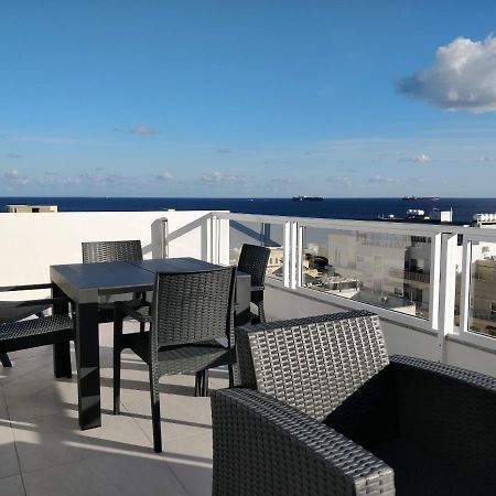 Sea View Penthouse With Large Terrace Irom1-1 Appartement Marsaskala Buitenkant foto