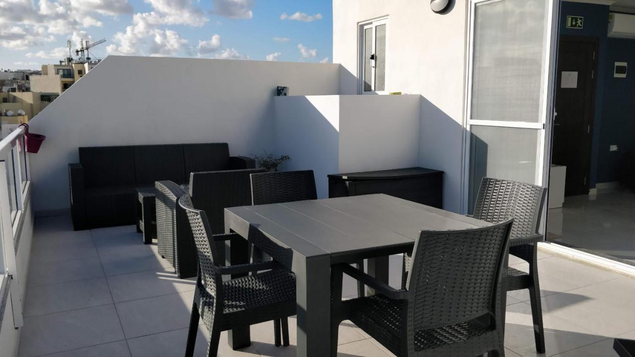 Sea View Penthouse With Large Terrace Irom1-1 Appartement Marsaskala Buitenkant foto