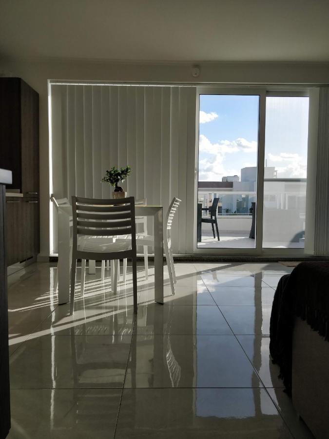 Sea View Penthouse With Large Terrace Irom1-1 Appartement Marsaskala Buitenkant foto